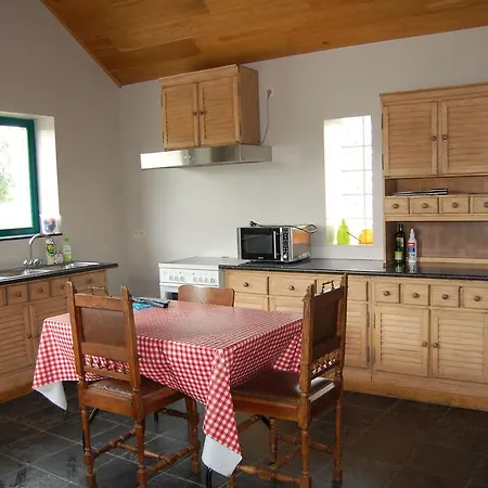 Ferme Du Charme بيت للعطل